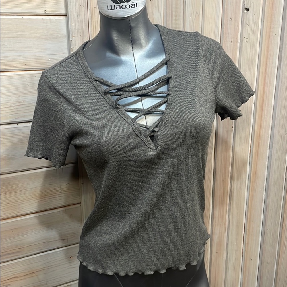 Gray Crop Cut Out Short Sleeve Tee